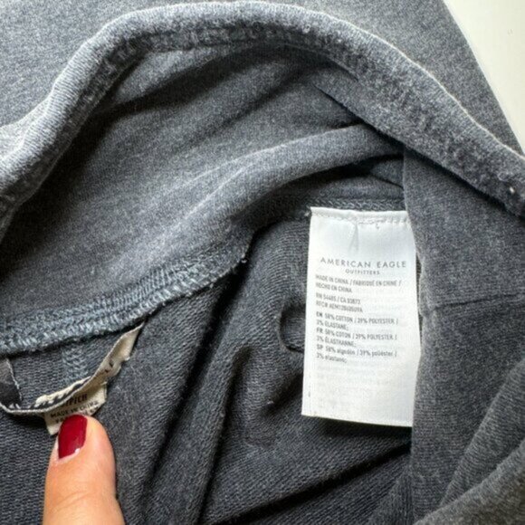 AE High-Waisted Fleece 8" Biker Short - Picture 5 of 10